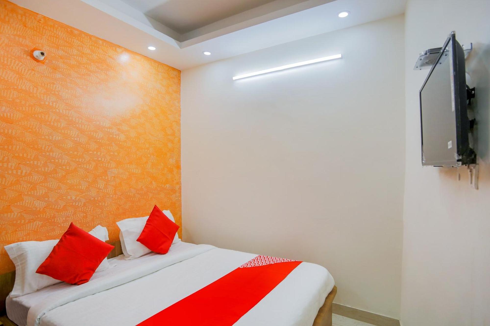 OYO 67096 Hotel ICON New Delhi Buitenkant foto